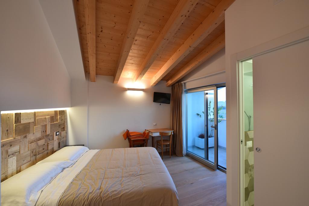 Ortopi Country Canapa House Porto Recanati Quarto foto